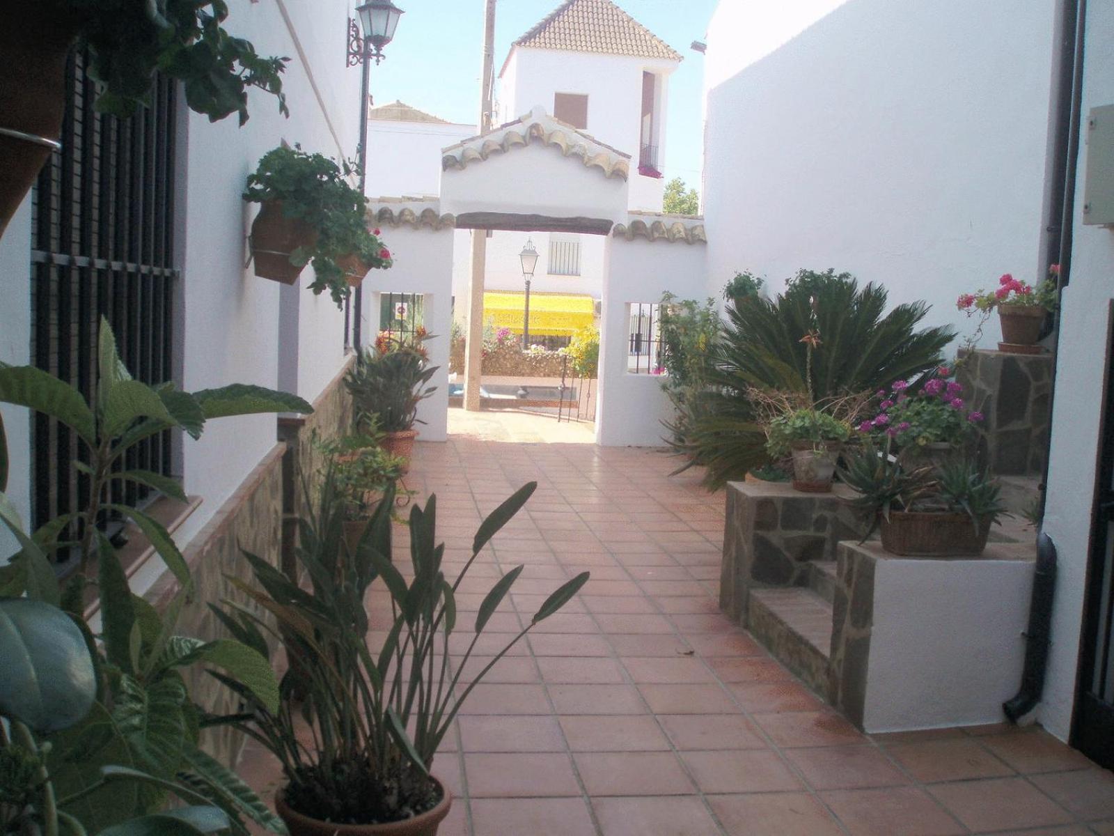 Hotel Enrique Calvillo El Bosque Exterior foto